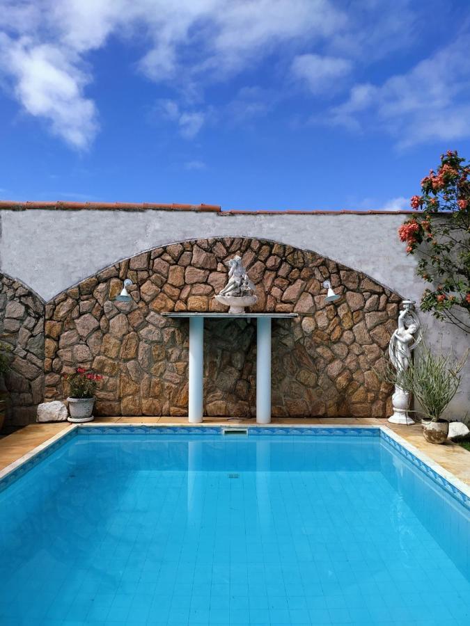 Casa 6 Quartos *