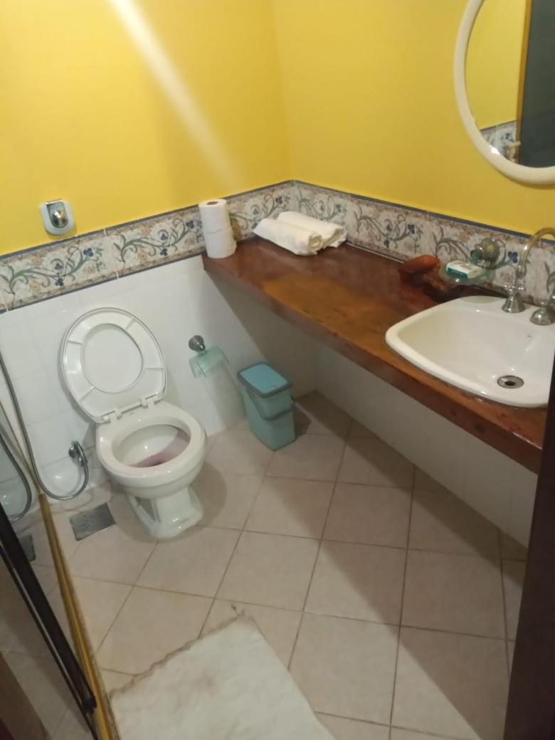 Casa 6 Quartos *